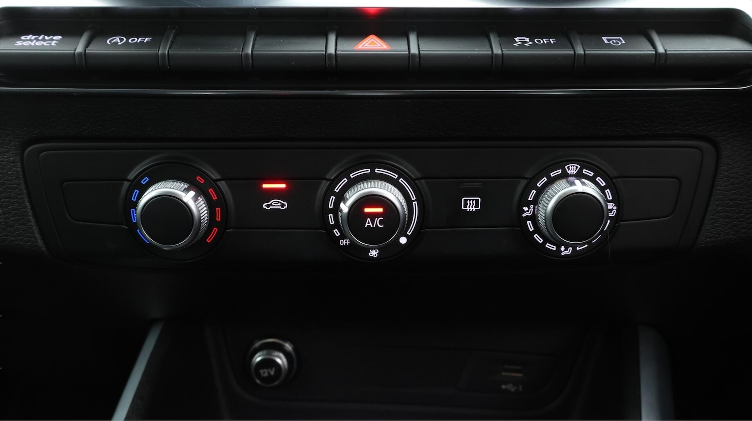 Used Audi Q2 2020 for sale - 76562312: Photo 13