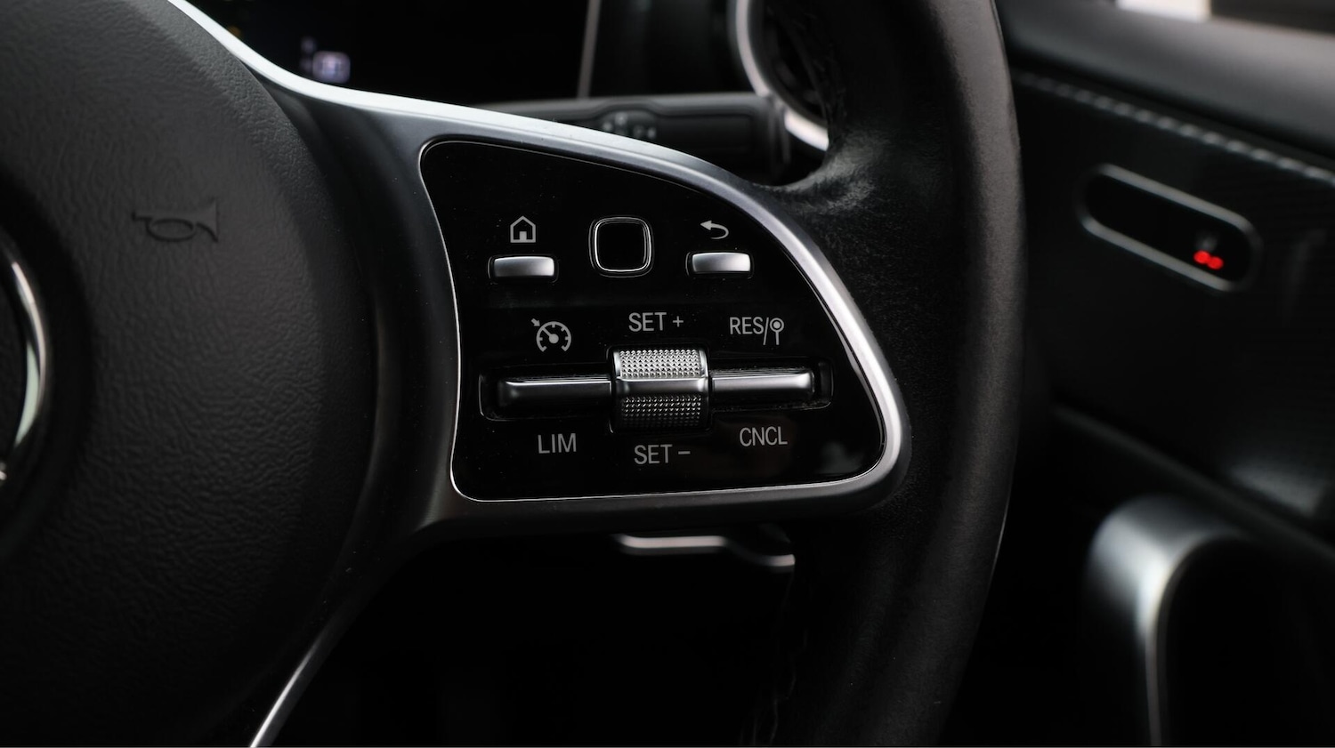 Used Mercedes-Benz A-Class for sale - 76389146: Photo 25
