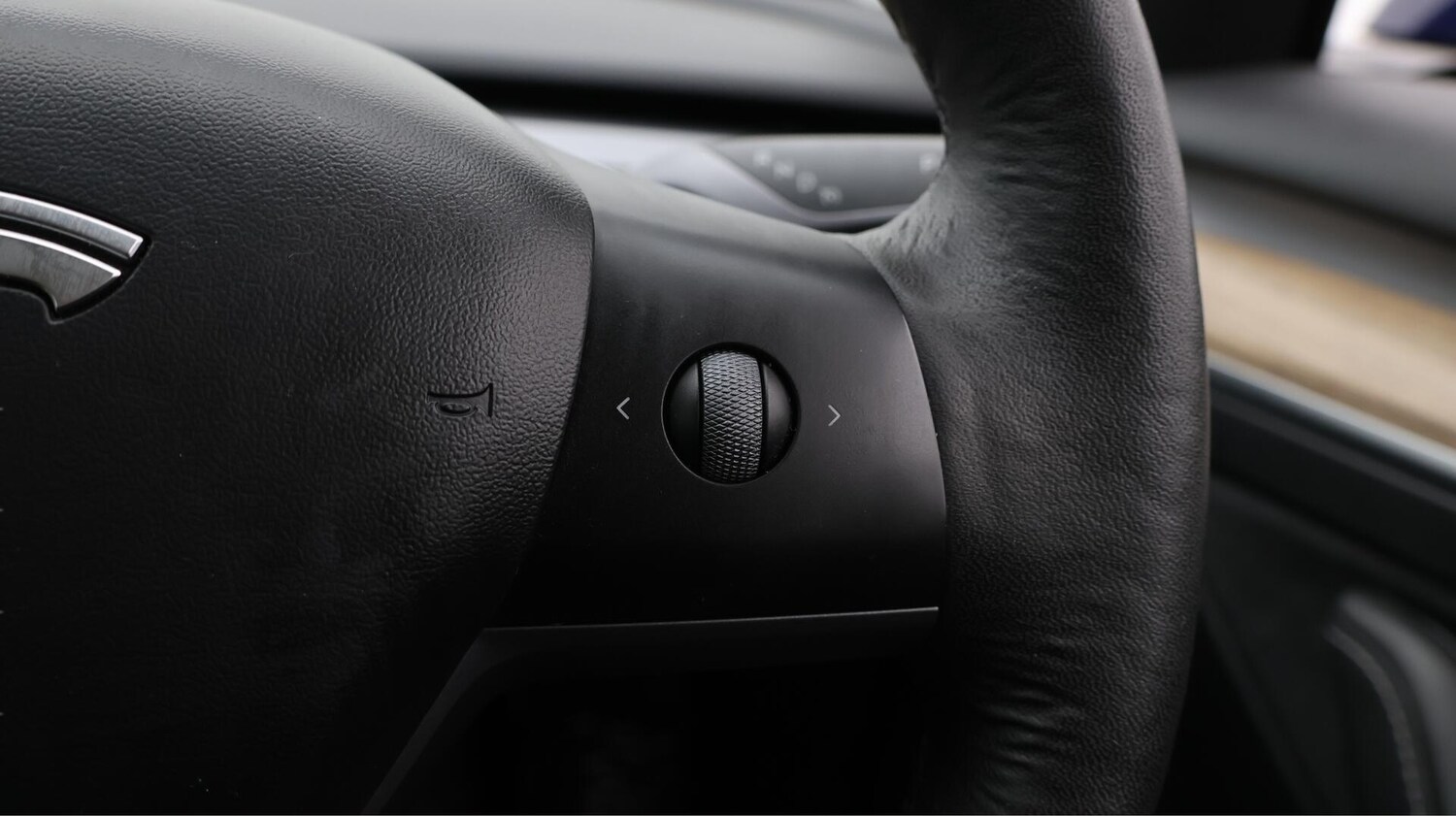 Used Tesla Model 3 2021 for sale - 76562447: Photo 24