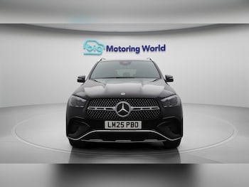 Used Mercedes-Benz GLE 2025 for sale - 76200035: Photo 3