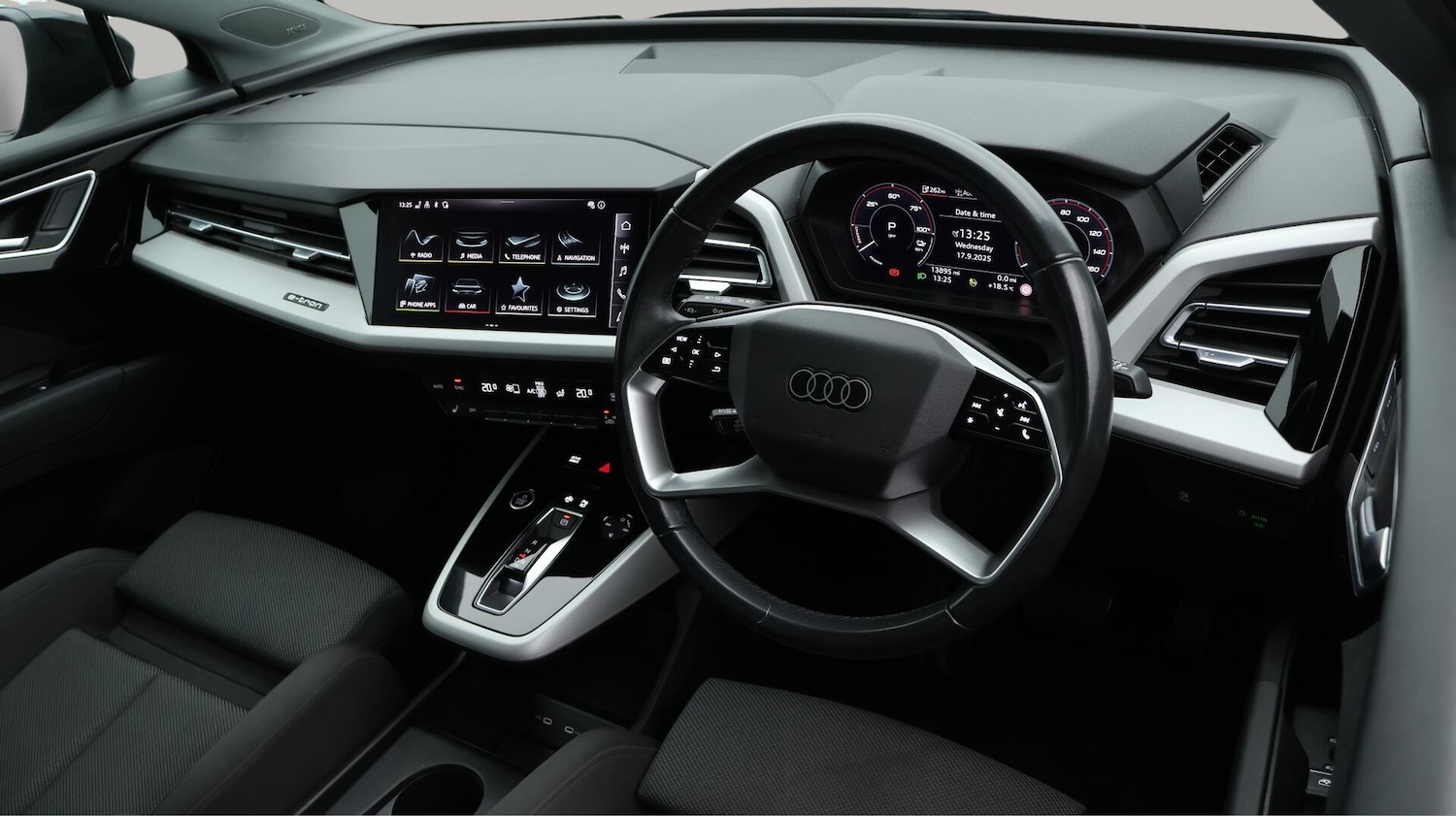 Used Audi Q4 e-tron 2022 for sale - 76000835: Photo 10