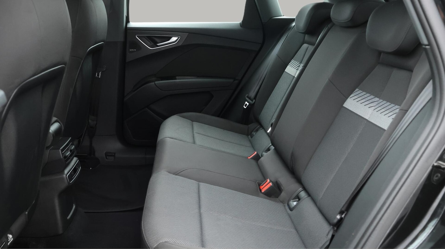Used Audi Q4 e-tron 2022 for sale - 76000835: Photo 17