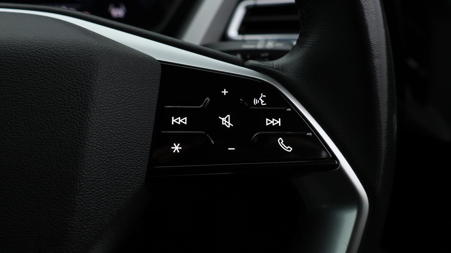 Used Audi Q4 e-tron 2022 for sale - 76000835: Photo 25