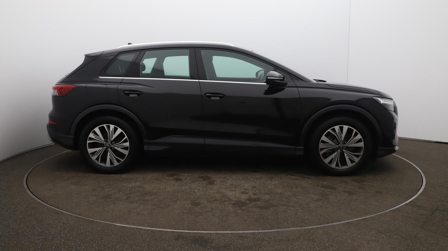 Used Audi Q4 e-tron 2022 for sale - 76000835: Photo 50