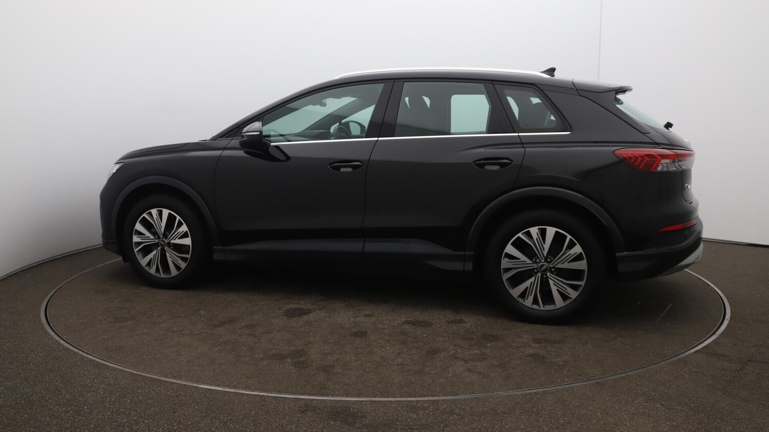Used Audi Q4 e-tron 2022 for sale - 76000835: Photo 59