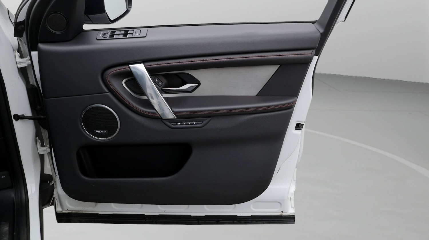 Used Land Rover Discovery Sport 2023 for sale - 77618046: Photo 15