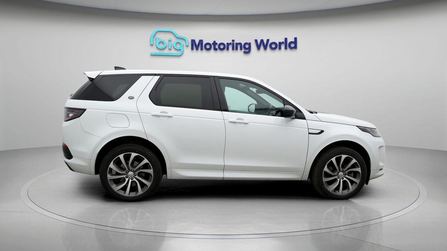 Used Land Rover Discovery Sport 2023 for sale - 77618046: Photo 8