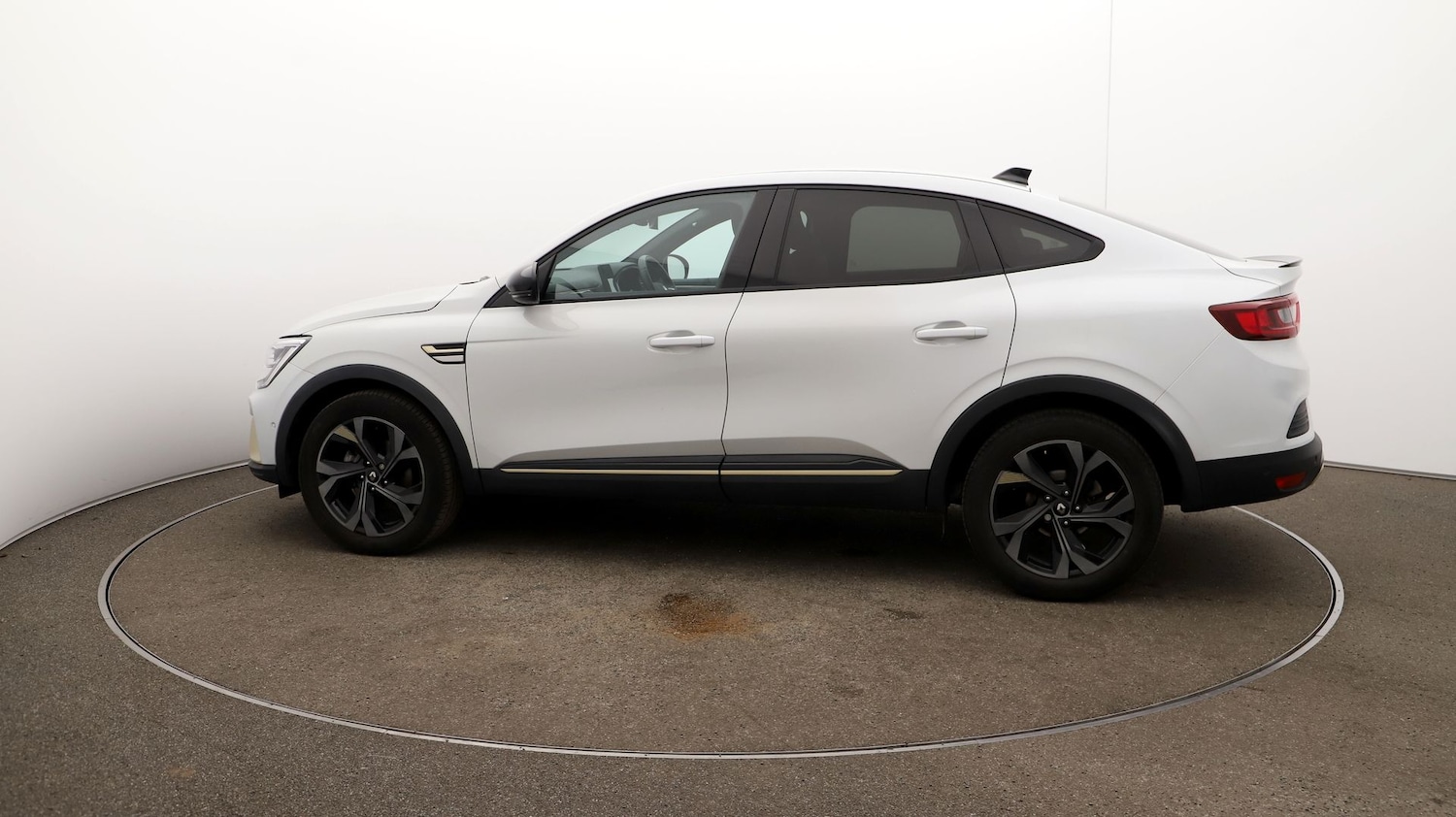 Used Renault Arkana 2023 for sale - 76940133: Photo 50