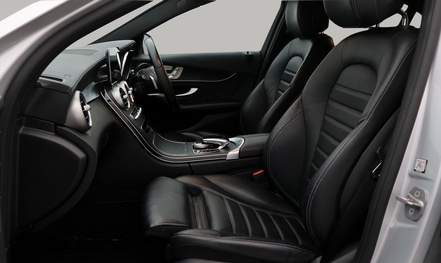 Used Mercedes-Benz C Class 2021 for sale - 77249140: Photo 14