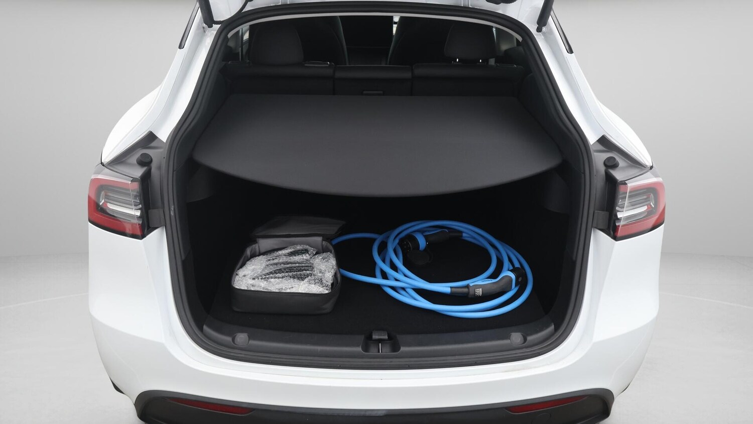 Used Tesla Model Y 2023 for sale - 76752639: Photo 18