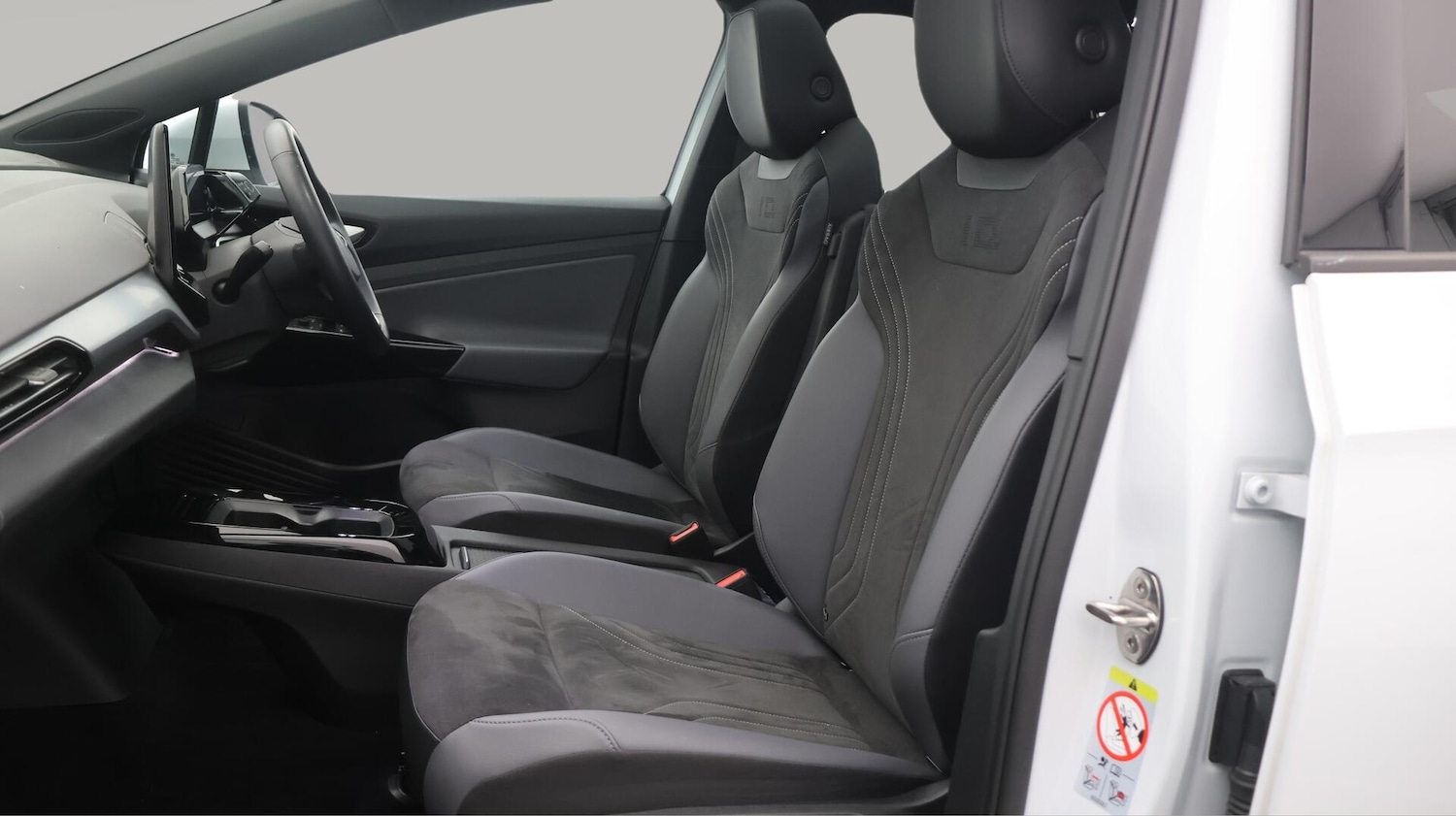 Used Volkswagen ID.5 2022 for sale - 76398228: Photo 15