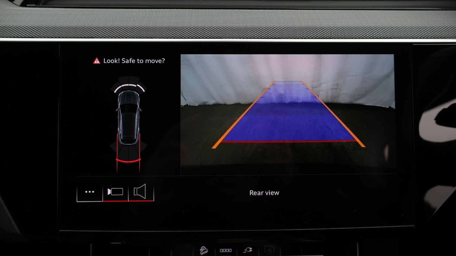 Used Audi Q8 2024 for sale - 77189083: Photo 23