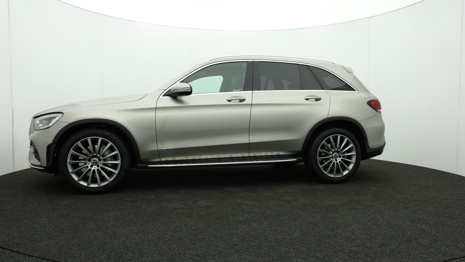 Used Mercedes-Benz GLC 2020 for sale - 76227431: Photo 73
