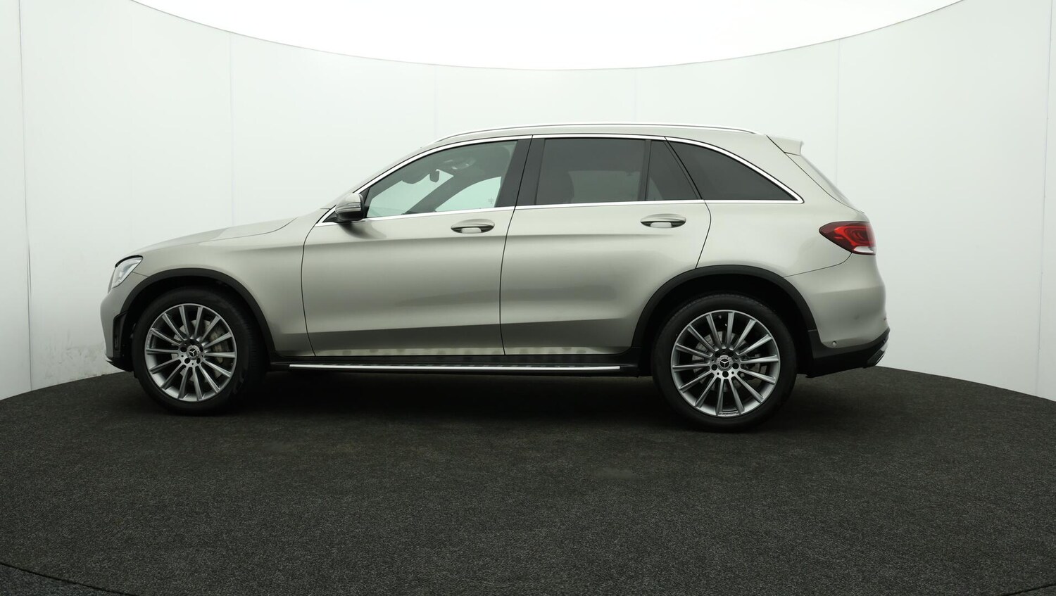 Used Mercedes-Benz GLC 2020 for sale - 76227431: Photo 76