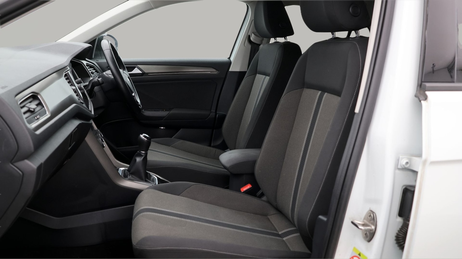 Used Volkswagen T-Roc 2021 for sale - 78134881: Photo 14