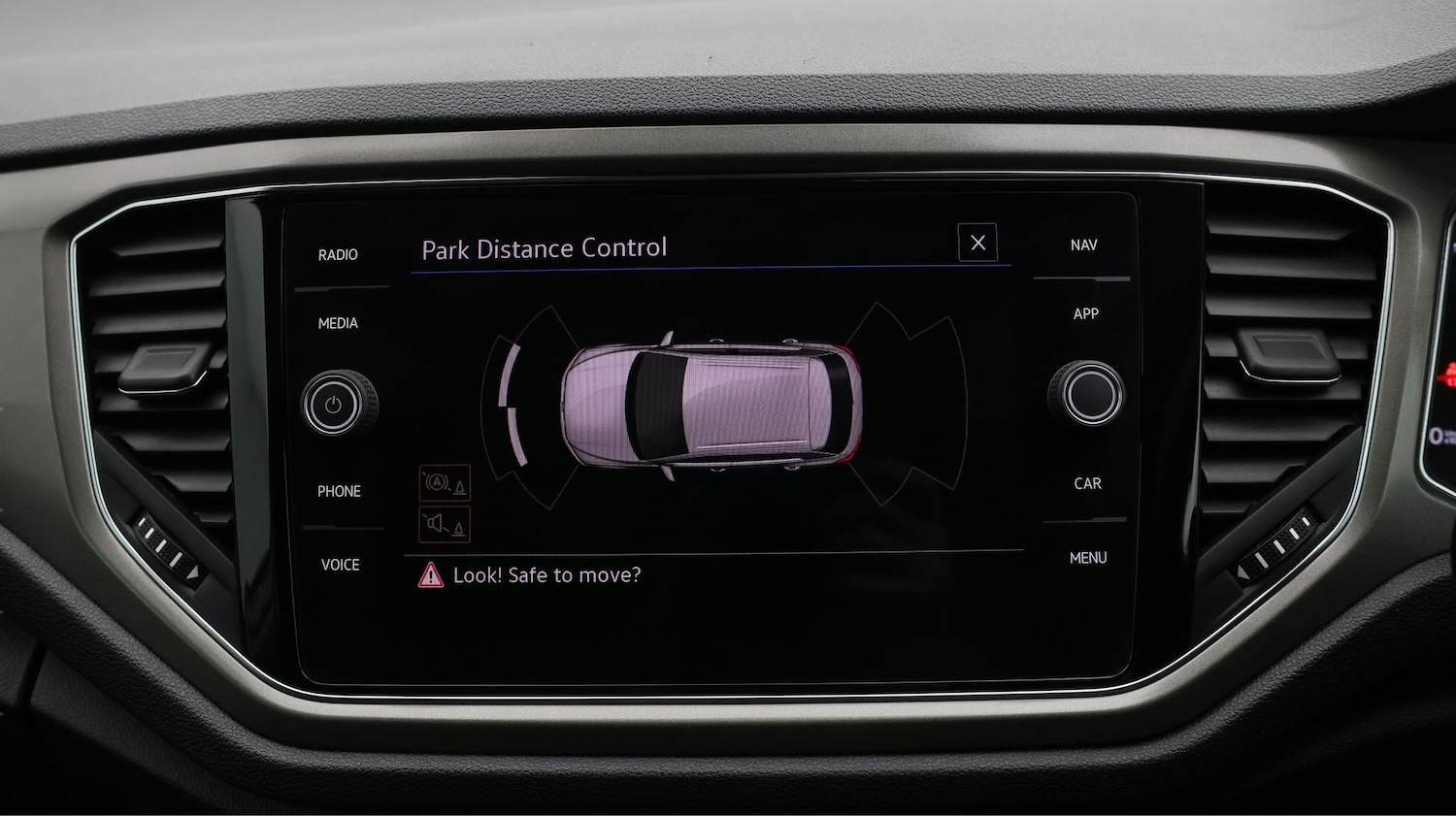 Used Volkswagen T-Roc 2021 for sale - 78134881: Photo 24