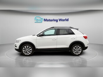 Used Volkswagen T-Roc 2021 for sale - 78134881: Photo