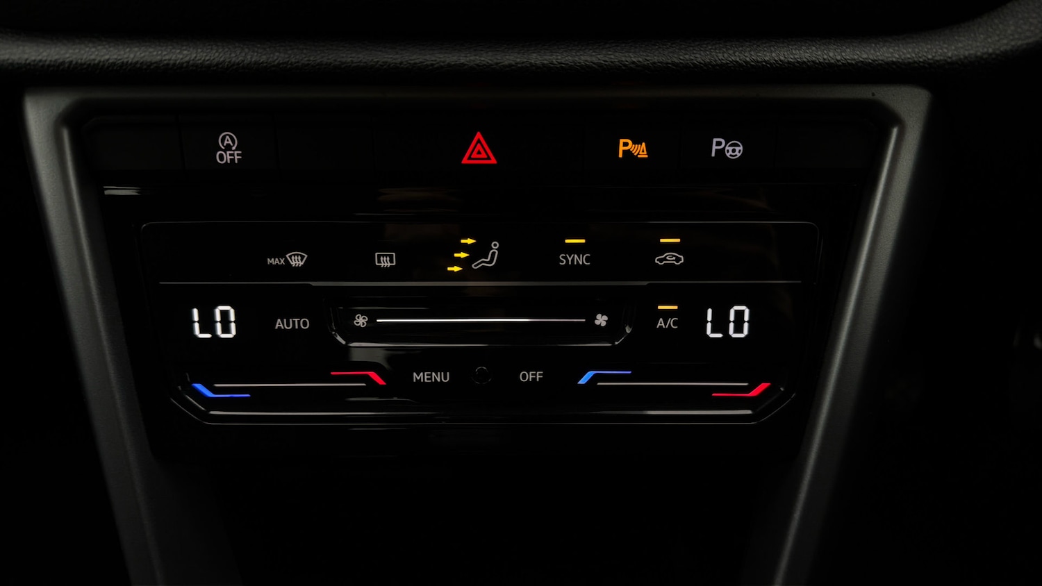 Used Volkswagen T-Roc 2023 for sale - 78089383: Photo 11