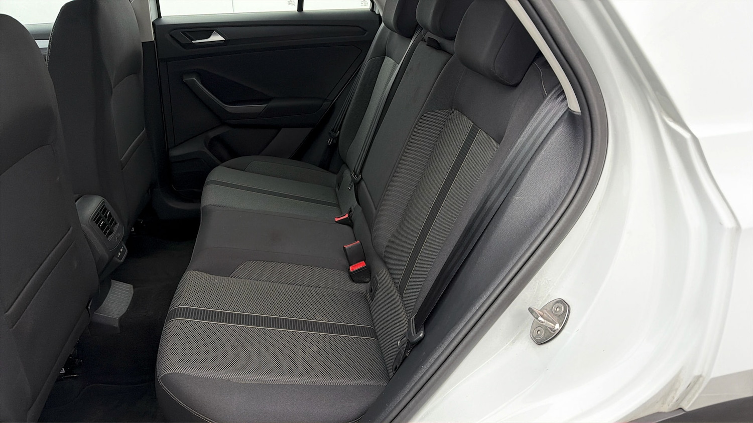 Used Volkswagen T-Roc 2023 for sale - 78089383: Photo 15