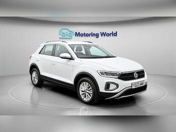 Used Volkswagen T-Roc 2023 for sale - 78089383: Photo