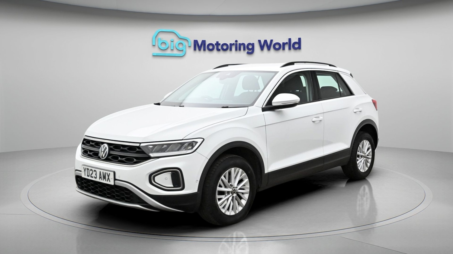 Used Volkswagen T-Roc 2023 for sale - 78089383: Photo 3