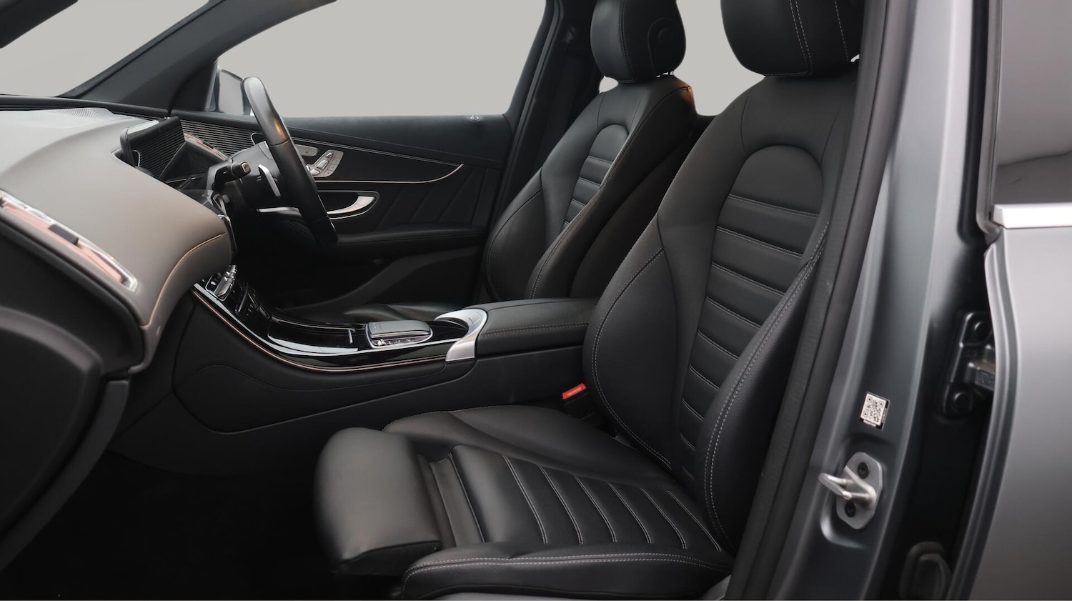 Used Mercedes-Benz EQC 2022 for sale - 76423050: Photo 15