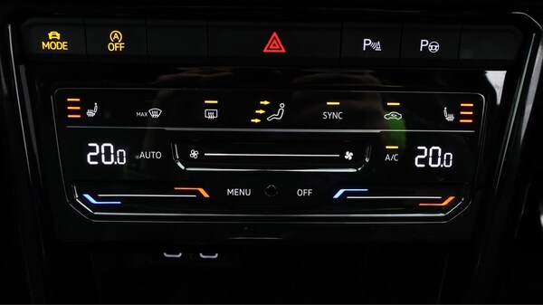 Used Volkswagen T-Roc 2022 for sale - 76189155: Photo 13