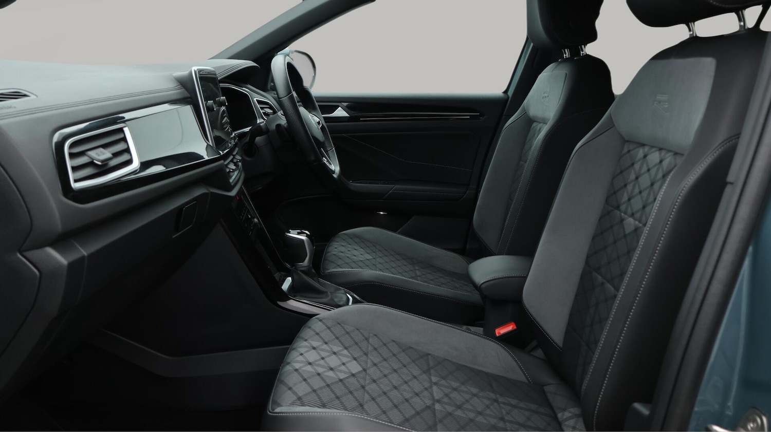 Used Volkswagen T-Roc 2022 for sale - 76189155: Photo 15