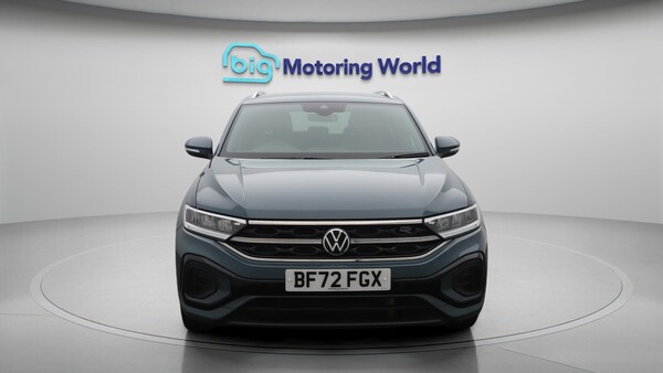 Used Volkswagen T-Roc 2022 for sale - 76189155: Photo 3