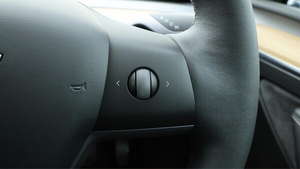 Used Tesla Model Y 2022 for sale - 76247364: Photo 26