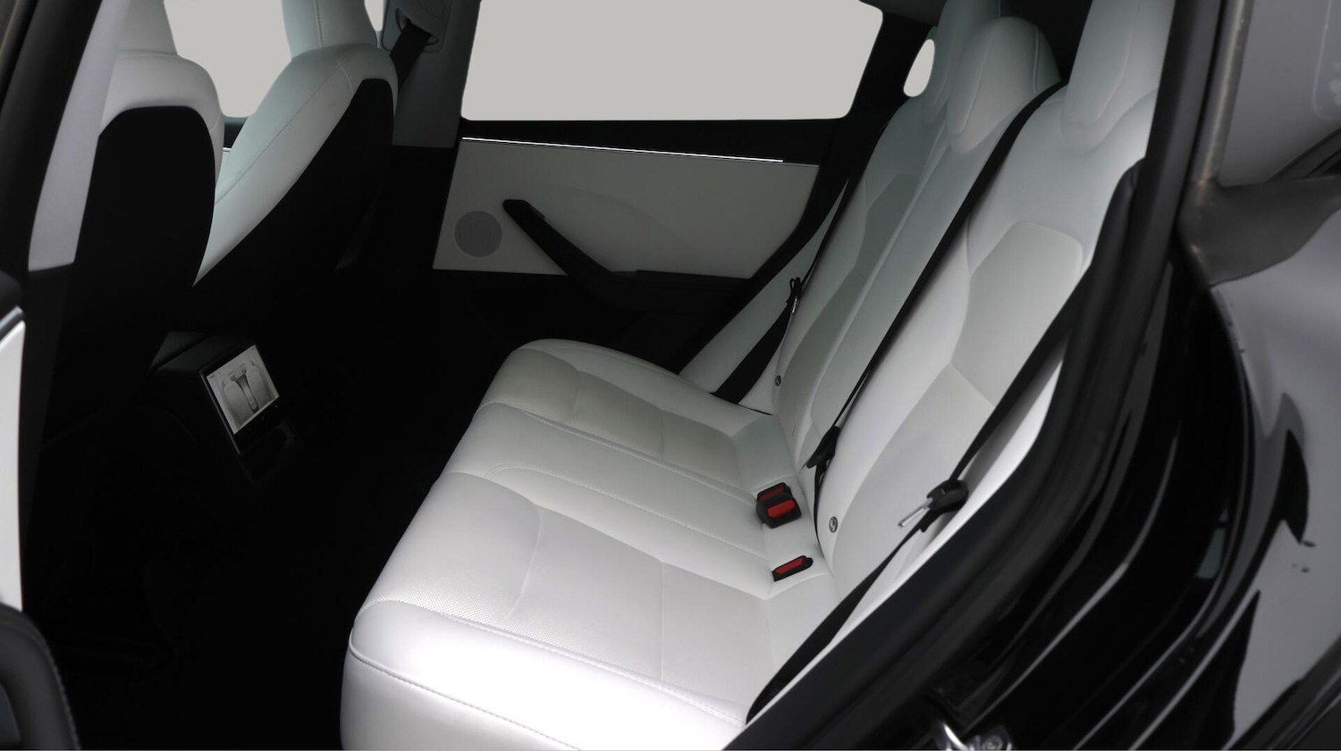 Used Tesla Model 3 2024 for sale - 76032082: Photo 17
