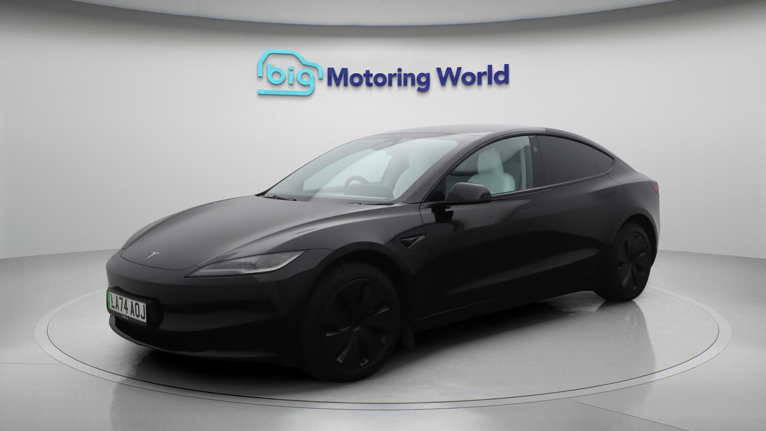 Used Tesla Model 3 2024 for sale - 76032082: Photo 4