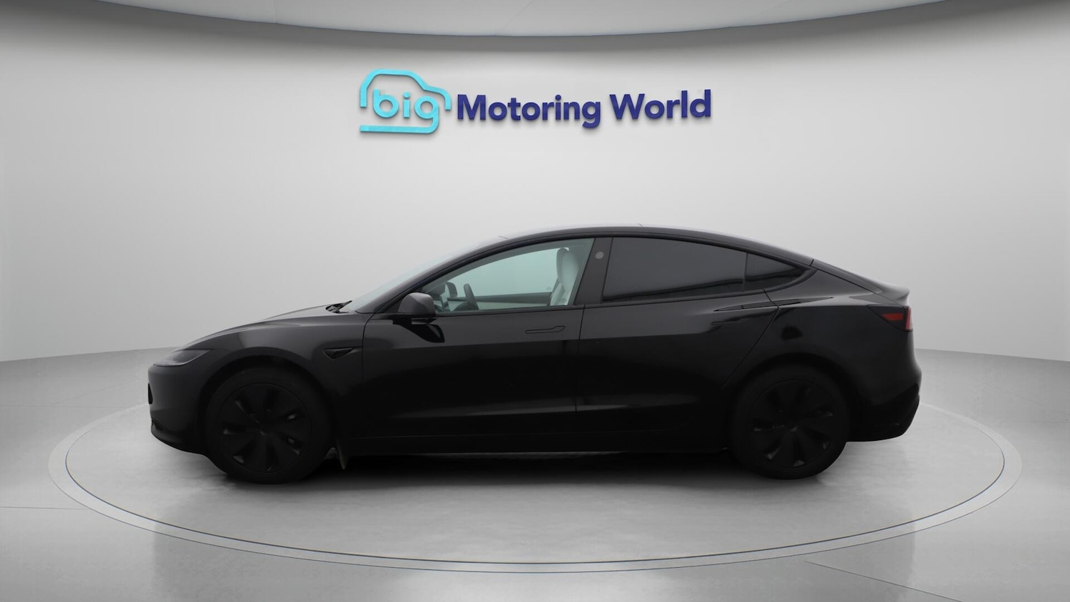 Used Tesla Model 3 2024 for sale - 76032082: Photo 5