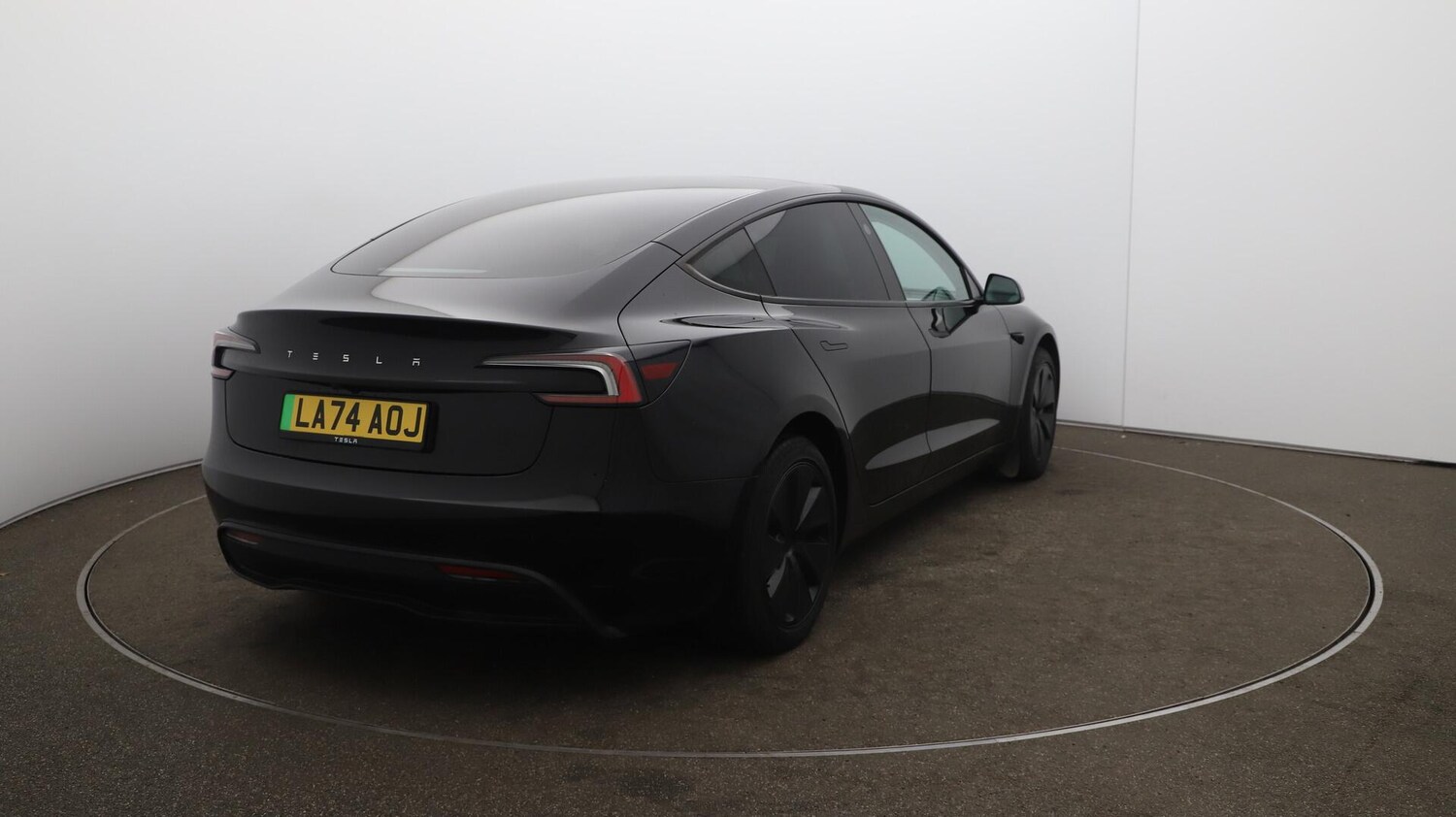 Used Tesla Model 3 2024 for sale - 76032082: Photo 55