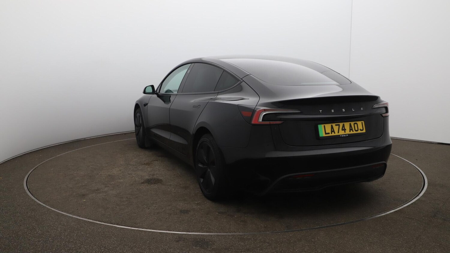 Used Tesla Model 3 2024 for sale - 76032082: Photo 61