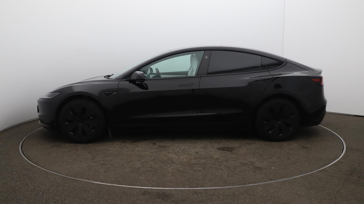 Used Tesla Model 3 2024 for sale - 76032082: Photo 65