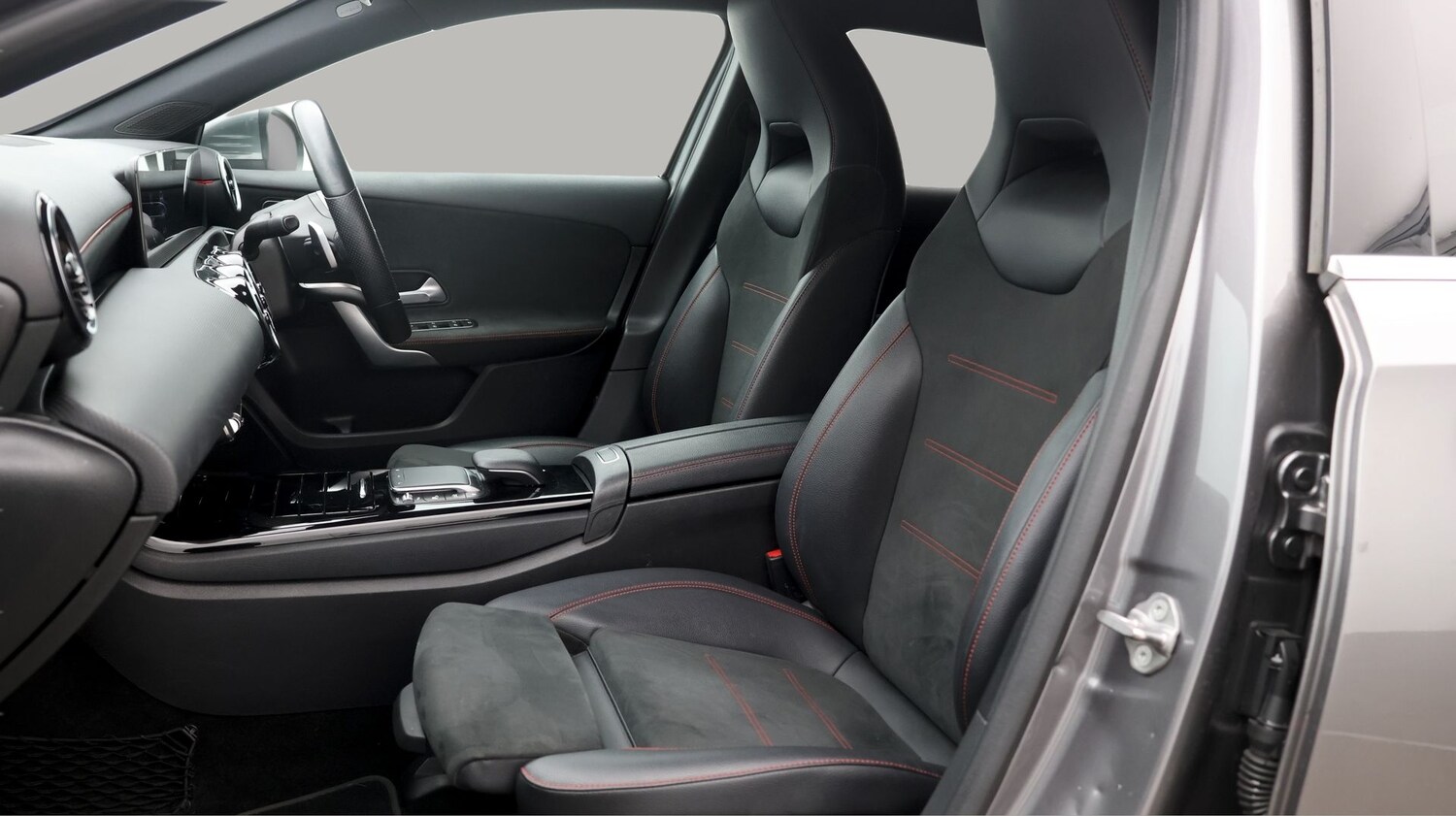 Used Mercedes-Benz A-Class 2020 for sale - 77845240: Photo 14