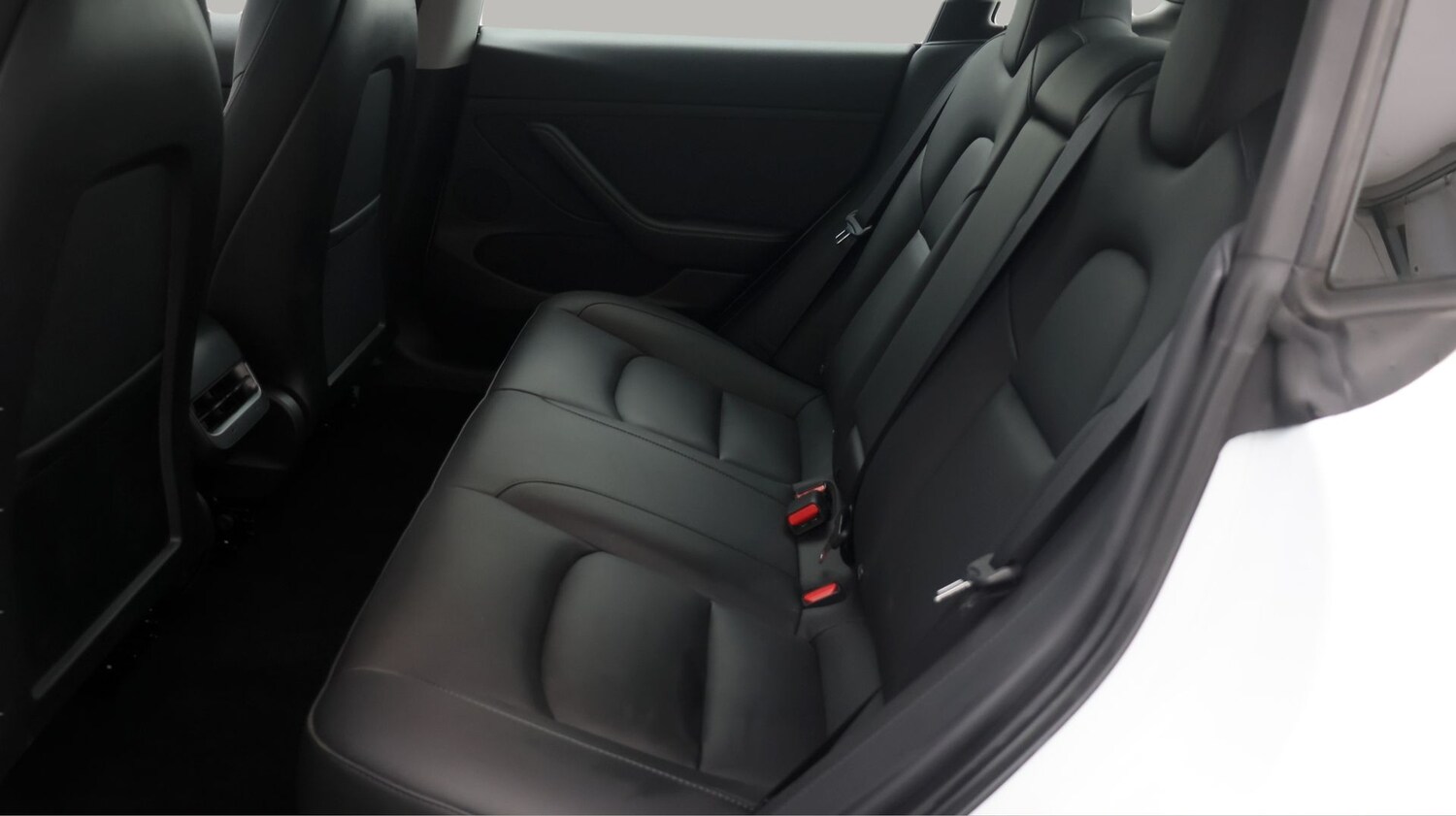 Used Tesla Model 3 2021 for sale - 77118481: Photo 16