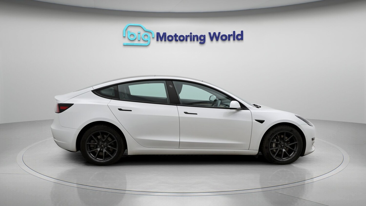 Used Tesla Model 3 2021 for sale - 77118481: Photo 8