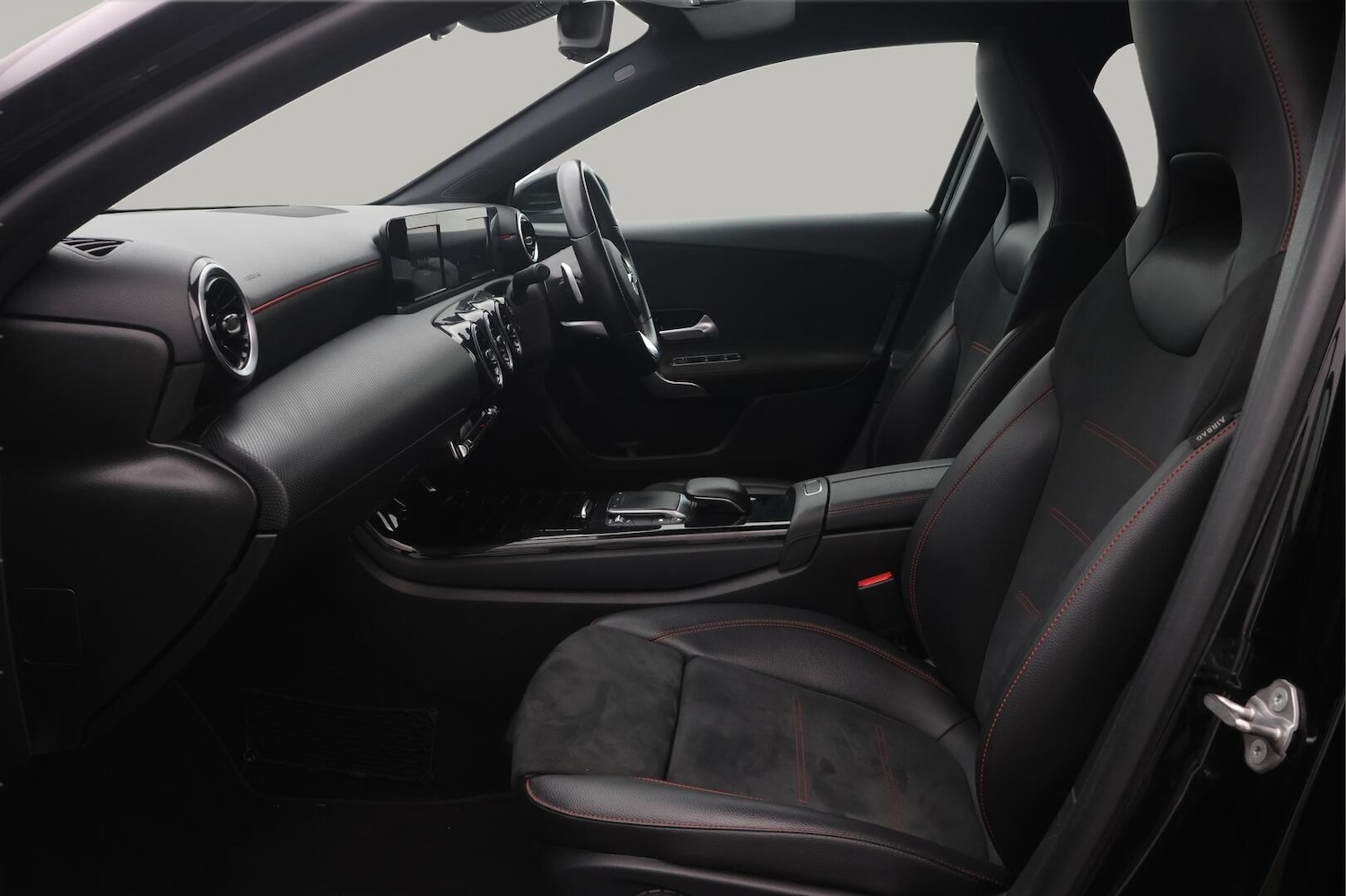 Used Mercedes-Benz A-Class 2020 for sale - 76743550: Photo 15