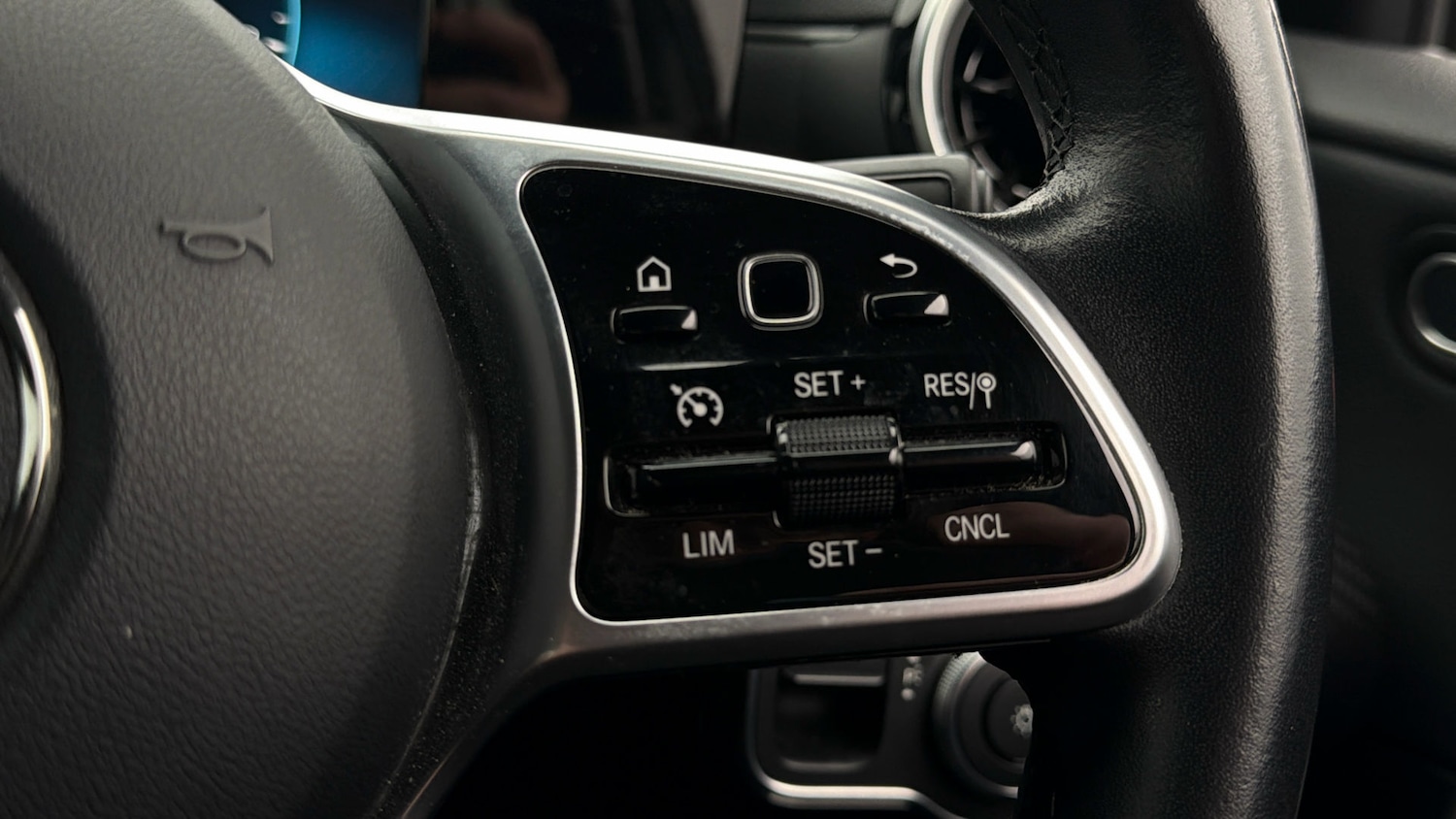 Used Mercedes-Benz A-Class 2020 for sale - 78040132: Photo 23