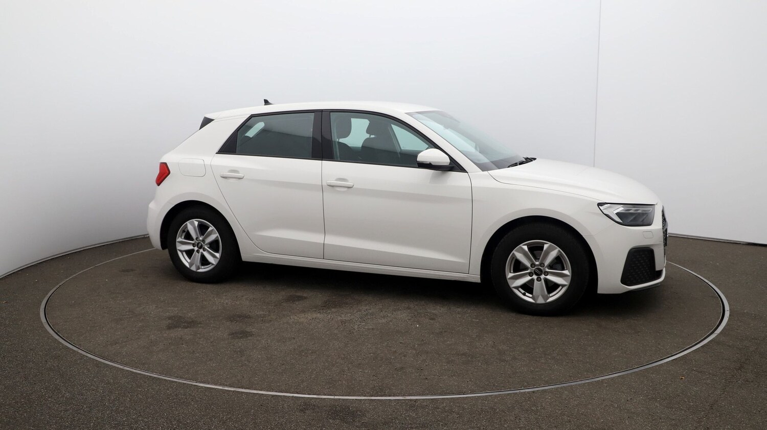 Used Audi A1 for sale - 76811845: Photo 32