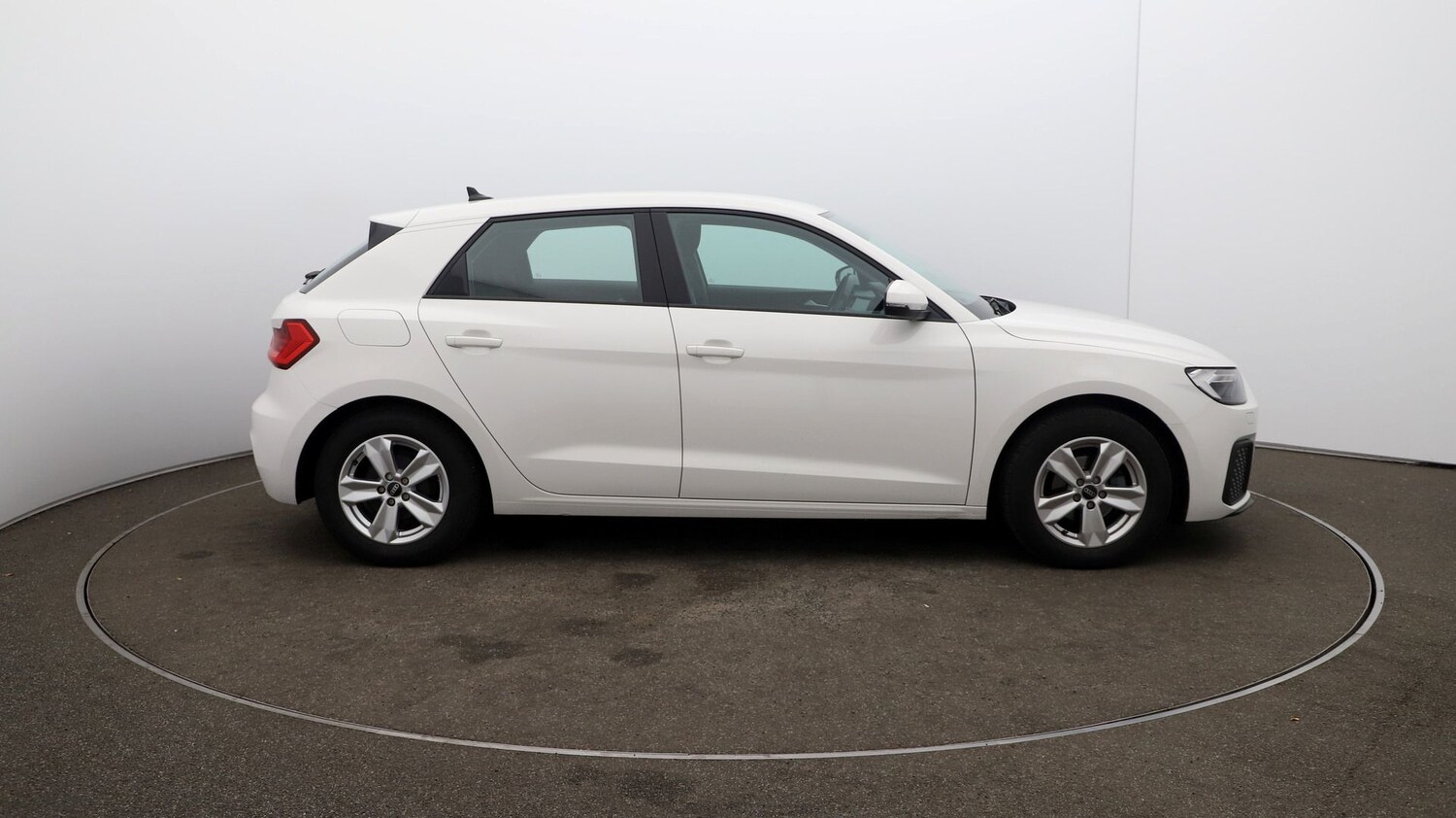 Used Audi A1 for sale - 76811845: Photo 38