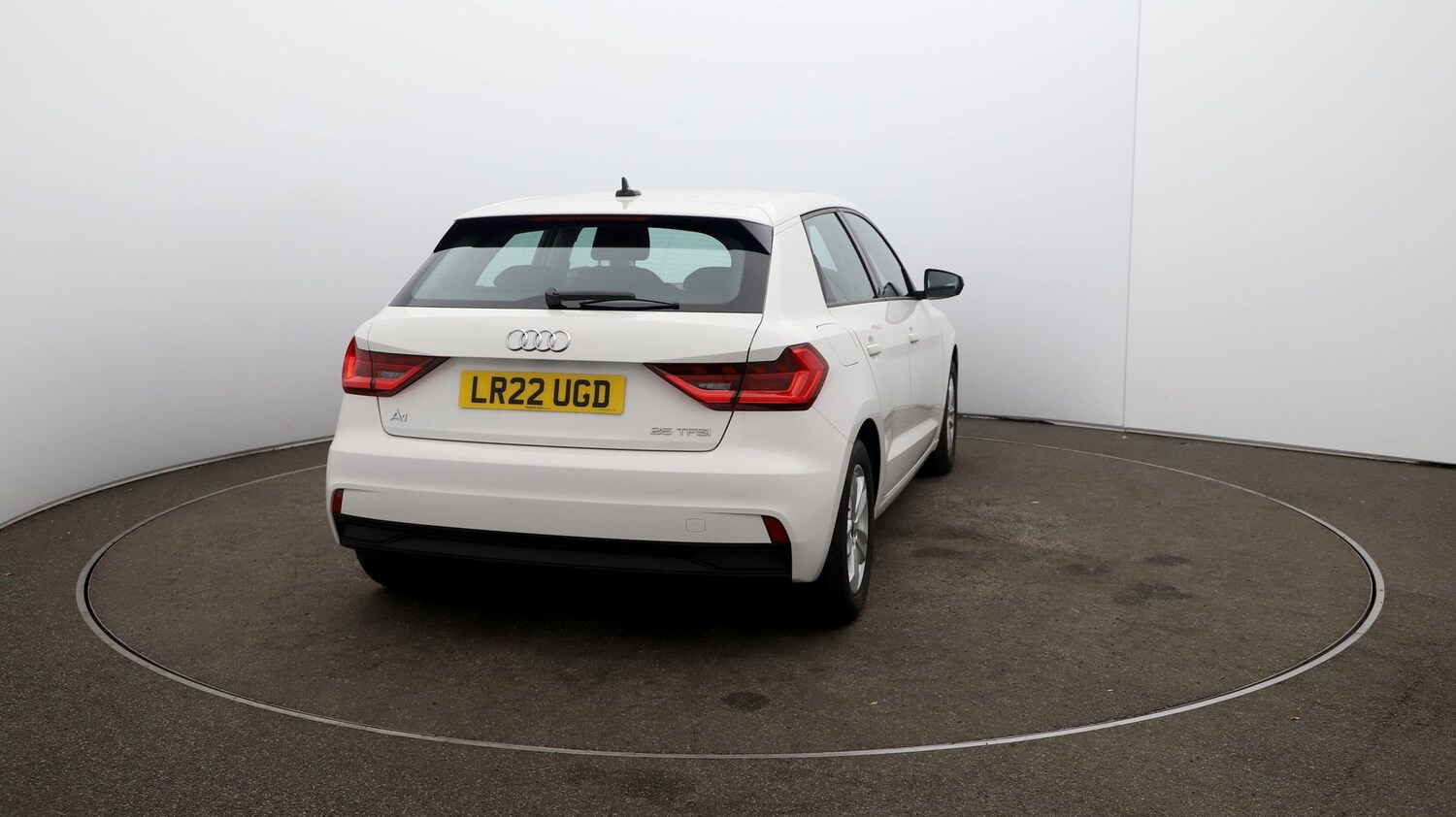 Used Audi A1 for sale - 76811845: Photo 47