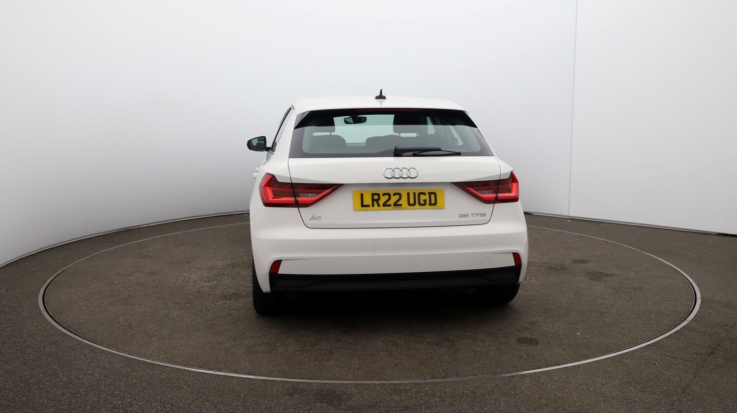 Used Audi A1 for sale - 76811845: Photo 50