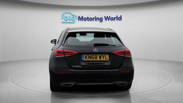 Used Mercedes-Benz A-Class 2018 for sale - 76307017: Photo 7