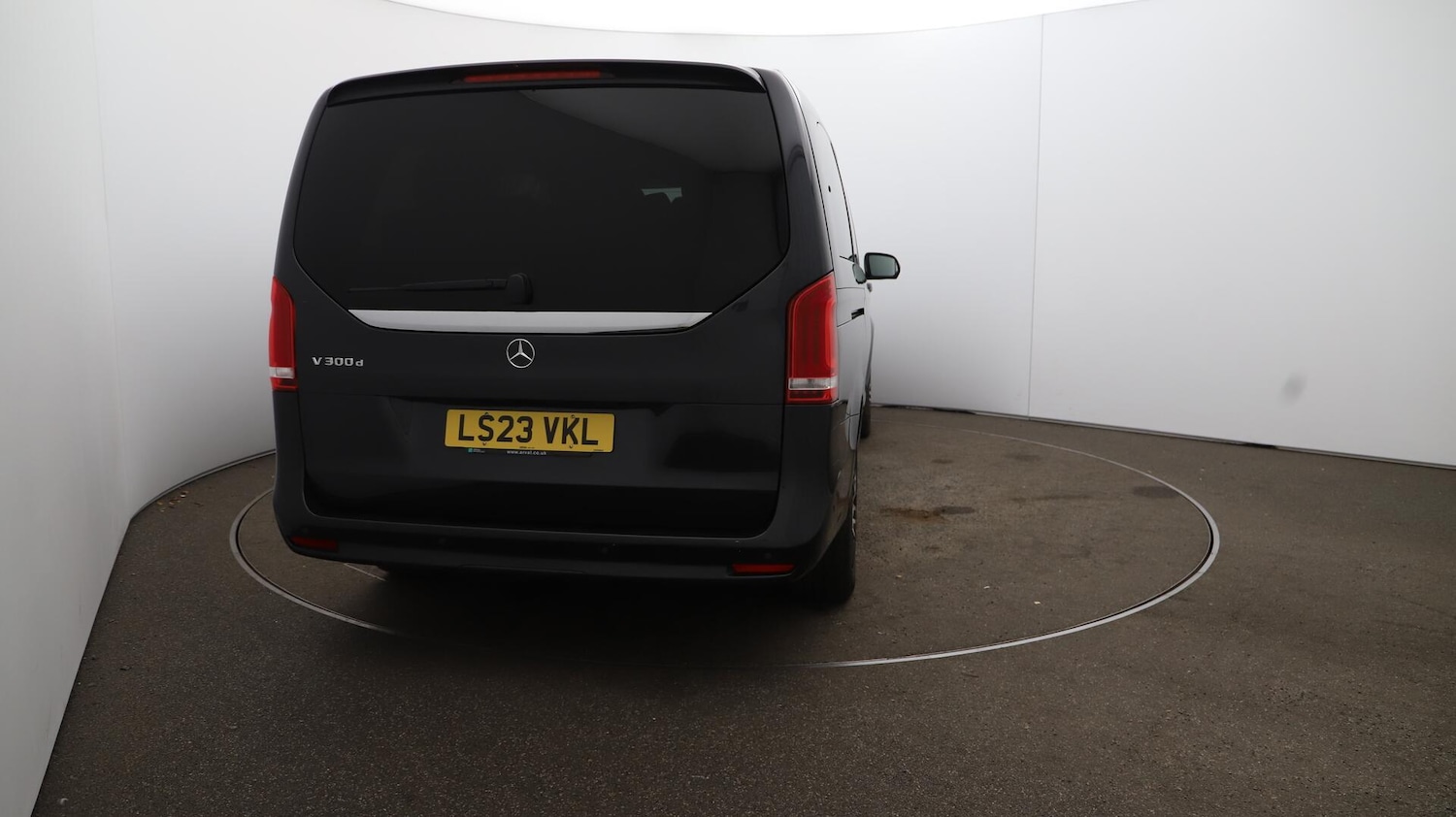 Used Mercedes-Benz V-Class 2023 for sale - 76484430: Photo 58