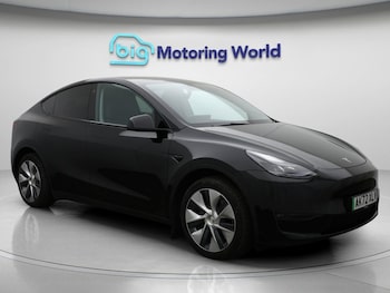 Tesla - Model Y