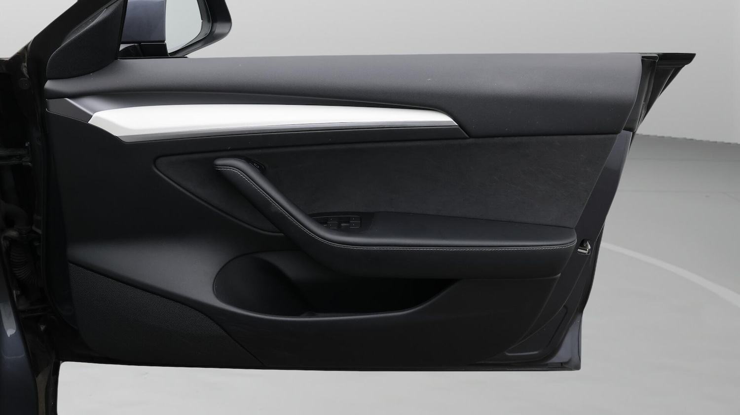 Used Tesla Model 3 2021 for sale - 76633272: Photo 16