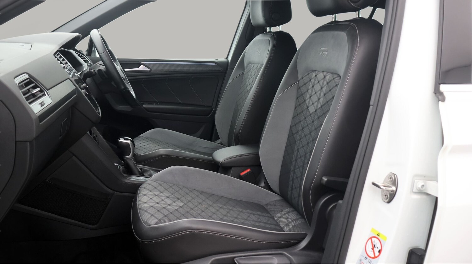 Used Volkswagen Tiguan 2022 for sale - 77494576: Photo 14